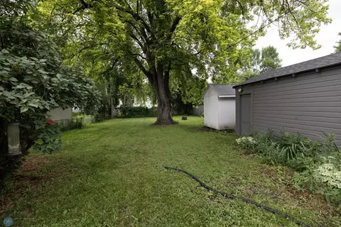 Exterior - 1425 7th St N, Fargo, ND 58102 photo 4 of 8
