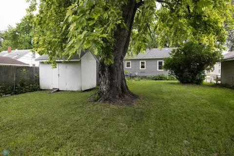 Exterior - 1425 7th St N, Fargo, ND 58102 photo 5 of 8