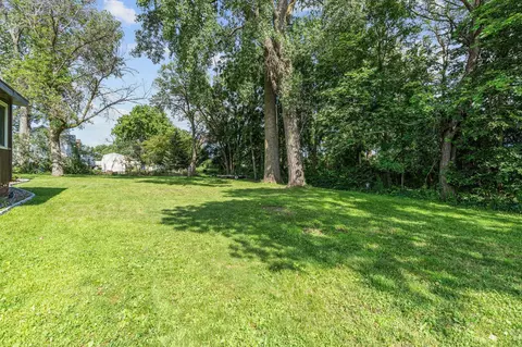 2240 Baker Trl, Faribault, MN 55021 photo 46