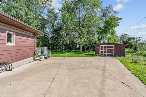 2240 Baker Trl, Faribault, MN 55021 photo 51