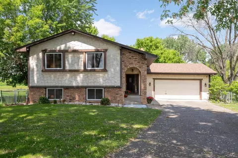 4065 Jordan Ave N, New Hope, MN 55427