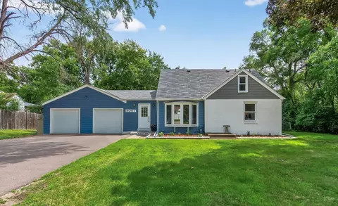 14007 Excelsior Blvd, Minnetonka, MN 55345