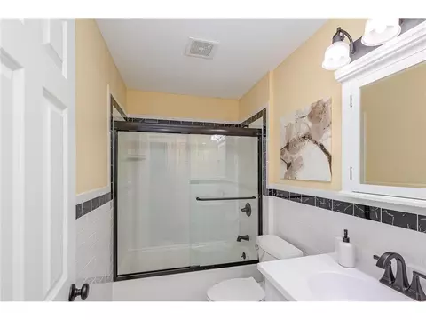 Bath - 313 Aster Dr, Northfield, MN 55057 photo 1 of 2