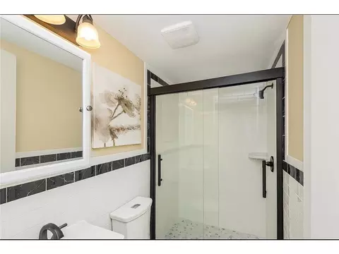 Bath - 313 Aster Dr, Northfield, MN 55057 photo 2 of 2