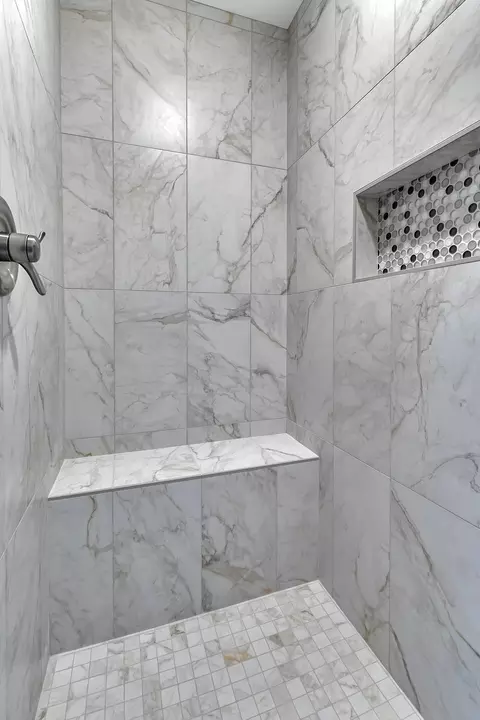Bath - 1958 68th Ave N, Saint Cloud, MN 56303 photo 3 of 5