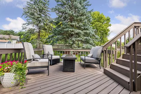 Exterior - 1719 Nokia Way, Eagan, MN 55122 photo 5 of 11