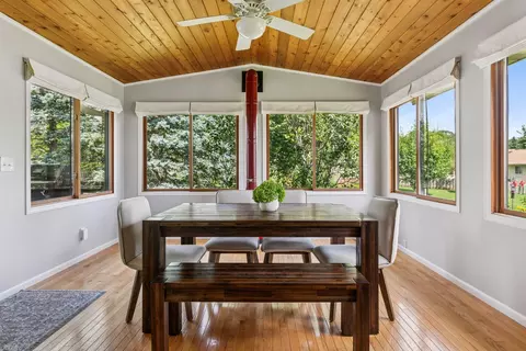 Dining - 1719 Nokia Way, Eagan, MN 55122 photo 1 of 1