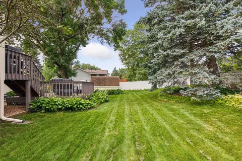 Exterior - 1719 Nokia Way, Eagan, MN 55122 photo 11 of 11