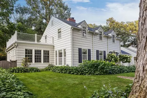 4504 W 42nd St, Edina, MN 55416