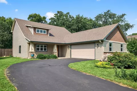 Exterior - 35 E Pullman Ave, Saint Paul Park, MN 55071 photo 2 of 2
