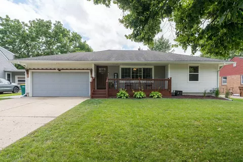 1302 Levison St, Albert Lea, MN 56007