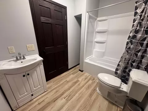 Bath - 207 N 5th St, Marshall, MN 56258 photo 1 of 2