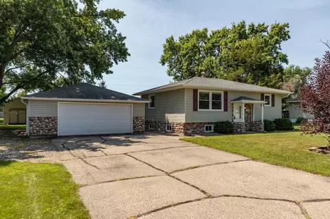 5134 15th St SE, Rochester, MN 55904