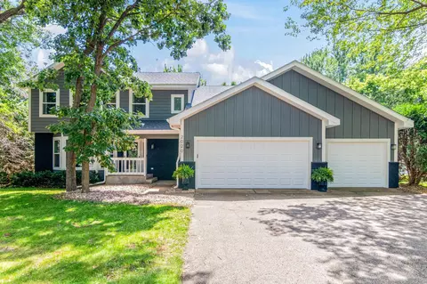 2020 127th Ave NW, Coon Rapids, MN 55448