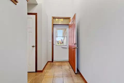 2330 Elianna Dr, Northfield, MN 55057