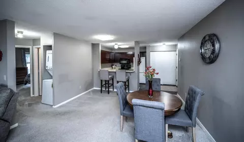 7675 142nd St W #314C, Apple Valley, MN 55124