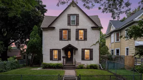 646 Pierce St NE, Minneapolis, MN 55413