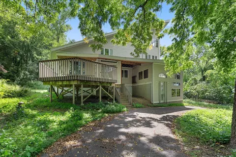 1172 Point Douglas Rd S, Saint Paul, MN 55119