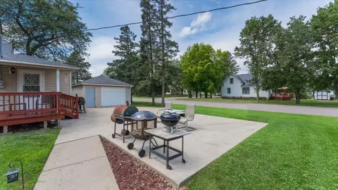 515 3rd Ave SE, Milaca, MN 56353 photo 4
