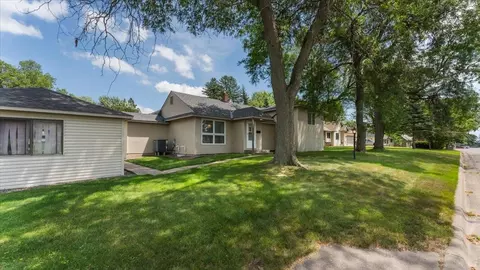 515 3rd Ave SE, Milaca, MN 56353 photo 6