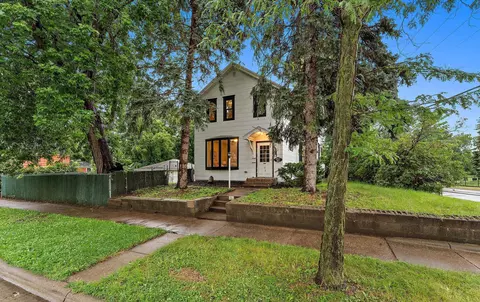 104 Granite St, Saint Paul, MN 55117