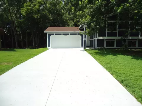 8205 Queen Ave N, Brooklyn Park, MN 55444