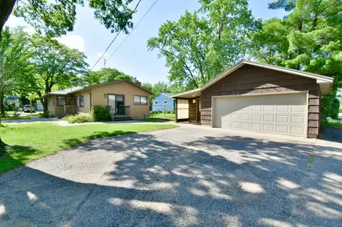 1128 16th Ave S, Saint Cloud, MN 56301 photo 9