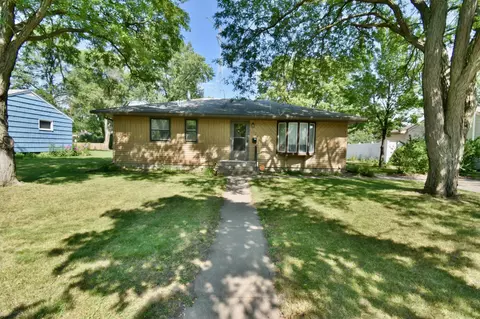 1128 16th Ave S, Saint Cloud, MN 56301