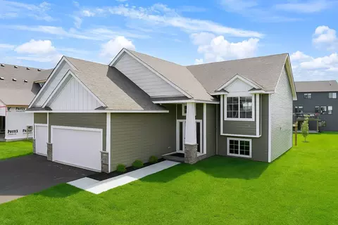 5266 177th St W, Lakeville, MN 55044