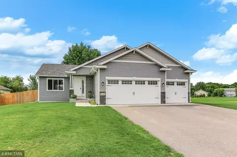 905 Beech Ln S, Annandale, MN 55302