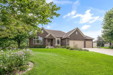 3876 N Ironwood Trl N, Lake Elmo, MN 55042