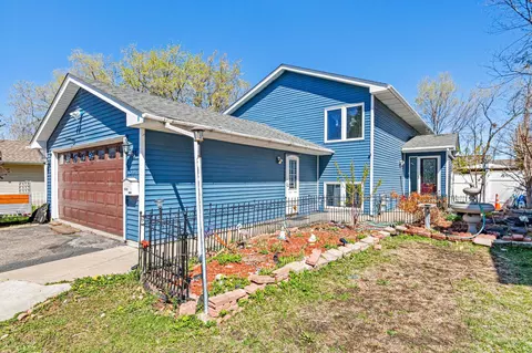 549 38th Ave NE, Columbia Heights, MN 55421