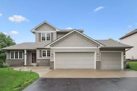 252 James Pkwy, Elko New Market, MN 55054