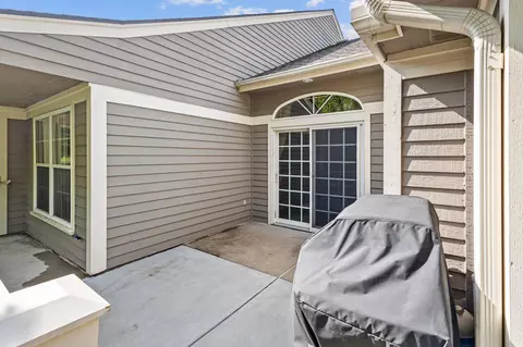 864 Ivy Ln, Eagan, MN 55123 photo 29