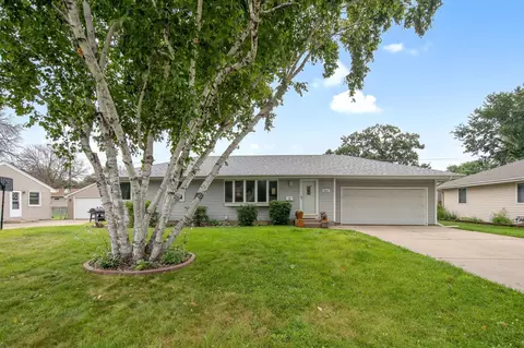 6821 Madison St NE, Fridley, MN 55432