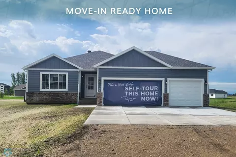 304 Neuman Blvd, Colfax, ND 58018