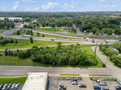 6 Nn Pierce St, Anoka, MN 55303