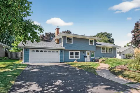 3513 Aquila Ave N, New Hope, MN 55427