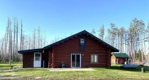 32625 593rd Ave, Warroad, MN 56763