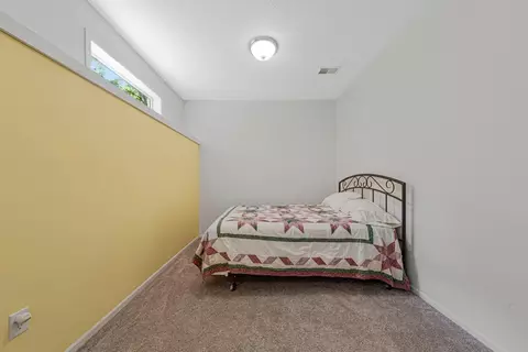 Bedroom - 1900 Hiersche Rd, Faribault, MN 55021 photo 8 of 11