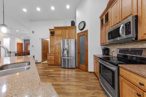 Kitchen - 1900 Hiersche Rd, Faribault, MN 55021 photo 2 of 6