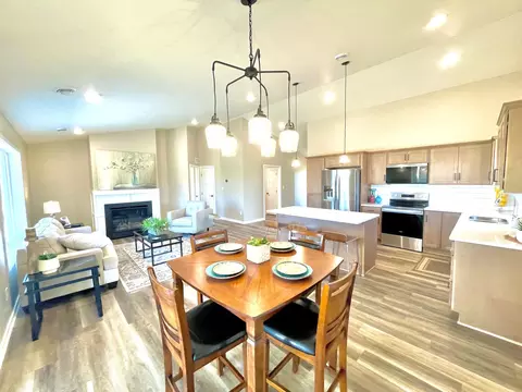 Dining - 602 9th St, Wanamingo, MN 55983 photo 1 of 1