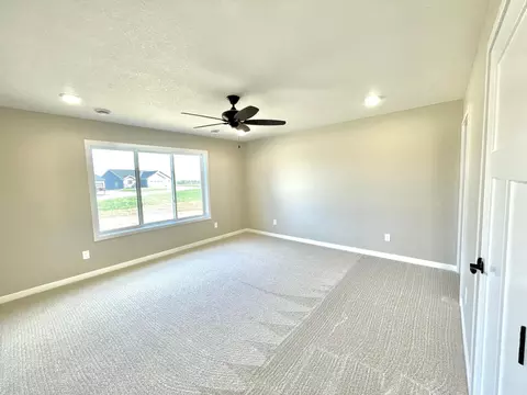 Bedroom - 602 9th St, Wanamingo, MN 55983 photo 6 of 6
