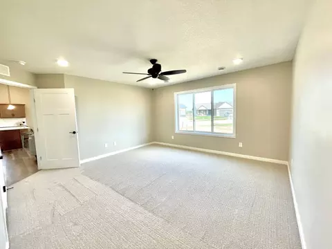 Bedroom - 602 9th St, Wanamingo, MN 55983 photo 4 of 6