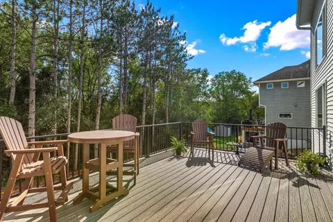 710 Marsh Ct, Eagan, MN 55123 photo 29