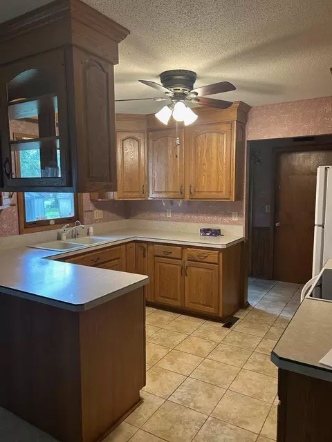1463 Grace Ave SW, Willmar, MN 56201 photo 5
