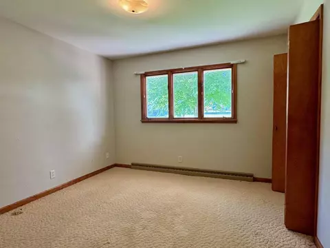 219 E Hollett St, Tracy, MN 56175 photo 10