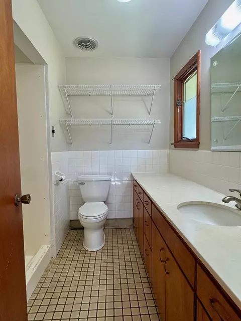 219 E Hollett St, Tracy, MN 56175 photo 13