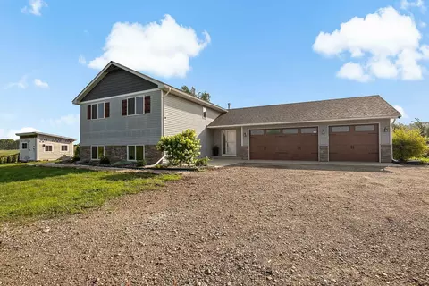 5440 E 230th St, Elko New Market, MN 55020