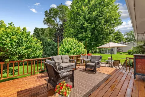 1118 Home Pl, Faribault, MN 55021 photo 2